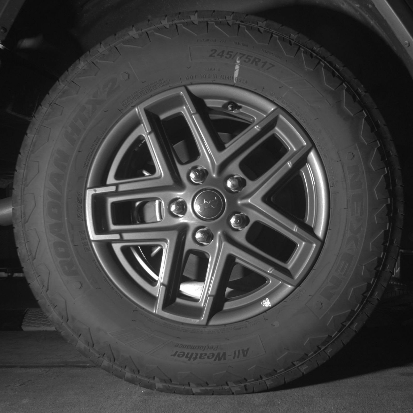 Thumbnail: 2025 Jeep Wrangler - 18