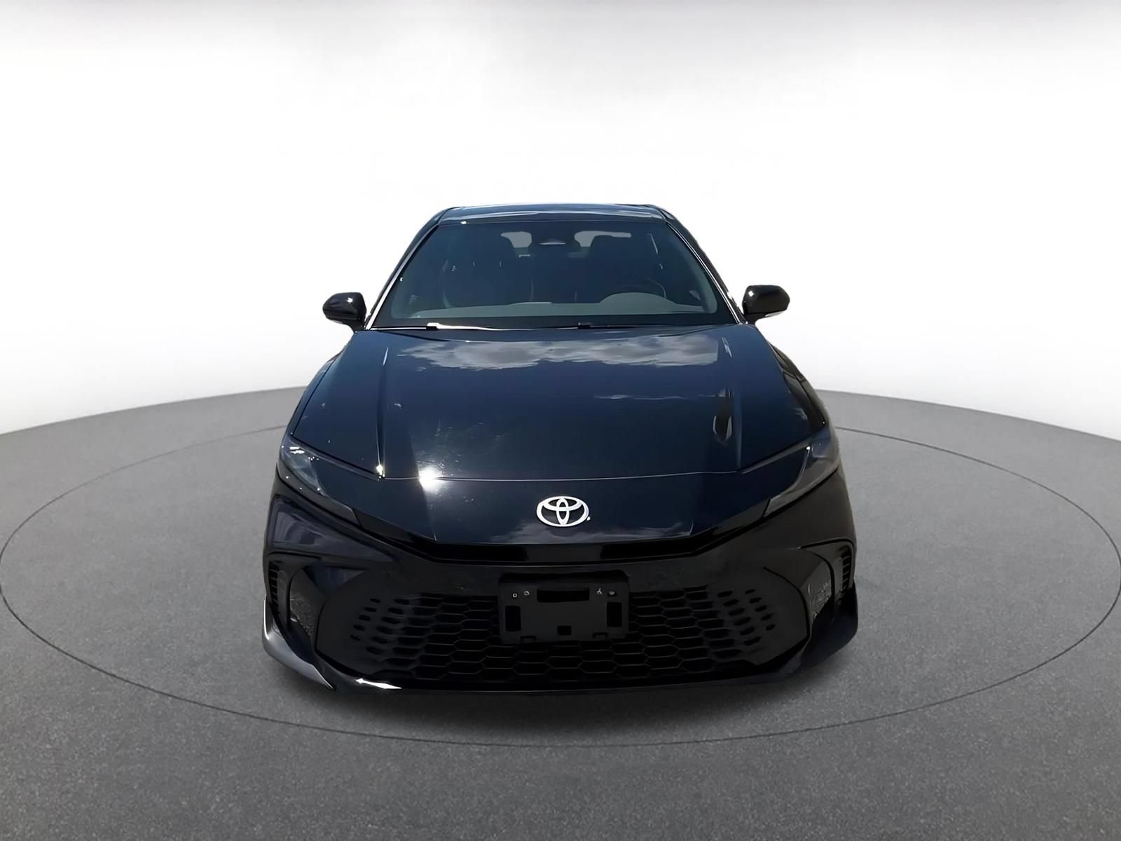 Thumbnail: 2025 Toyota Camry - 4