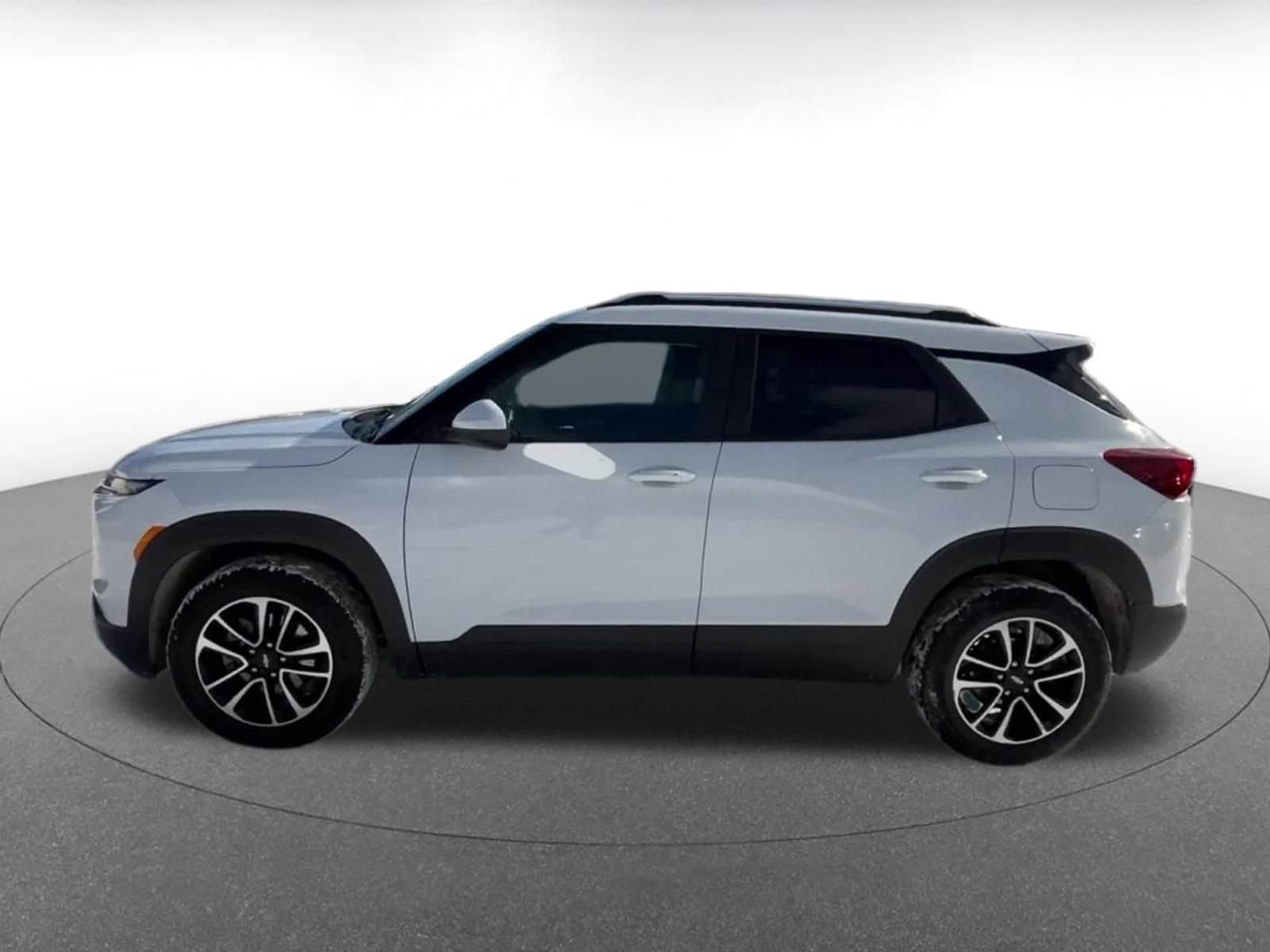 Thumbnail: 2025 Chevrolet TrailBlazer - 9