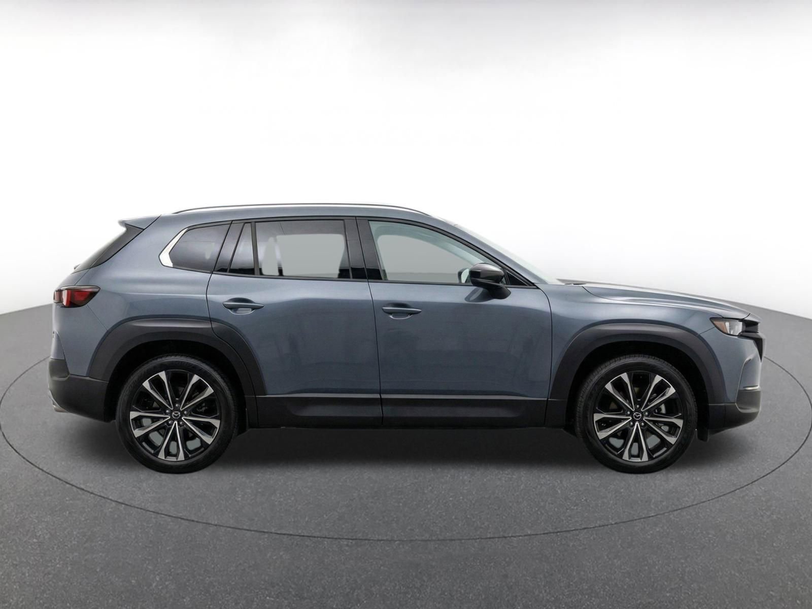 Thumbnail: 2025 Mazda CX-50 - 10