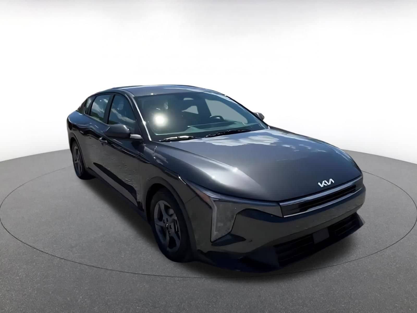 Thumbnail: 2025 Kia K4 - 3