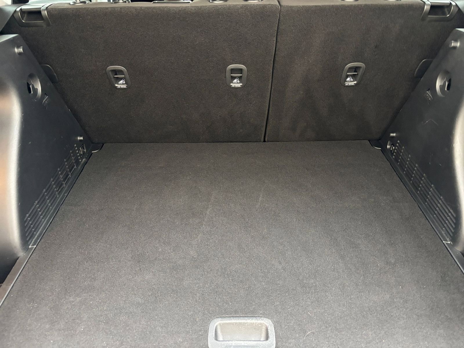 Thumbnail: 2025 Hyundai Kona - 33