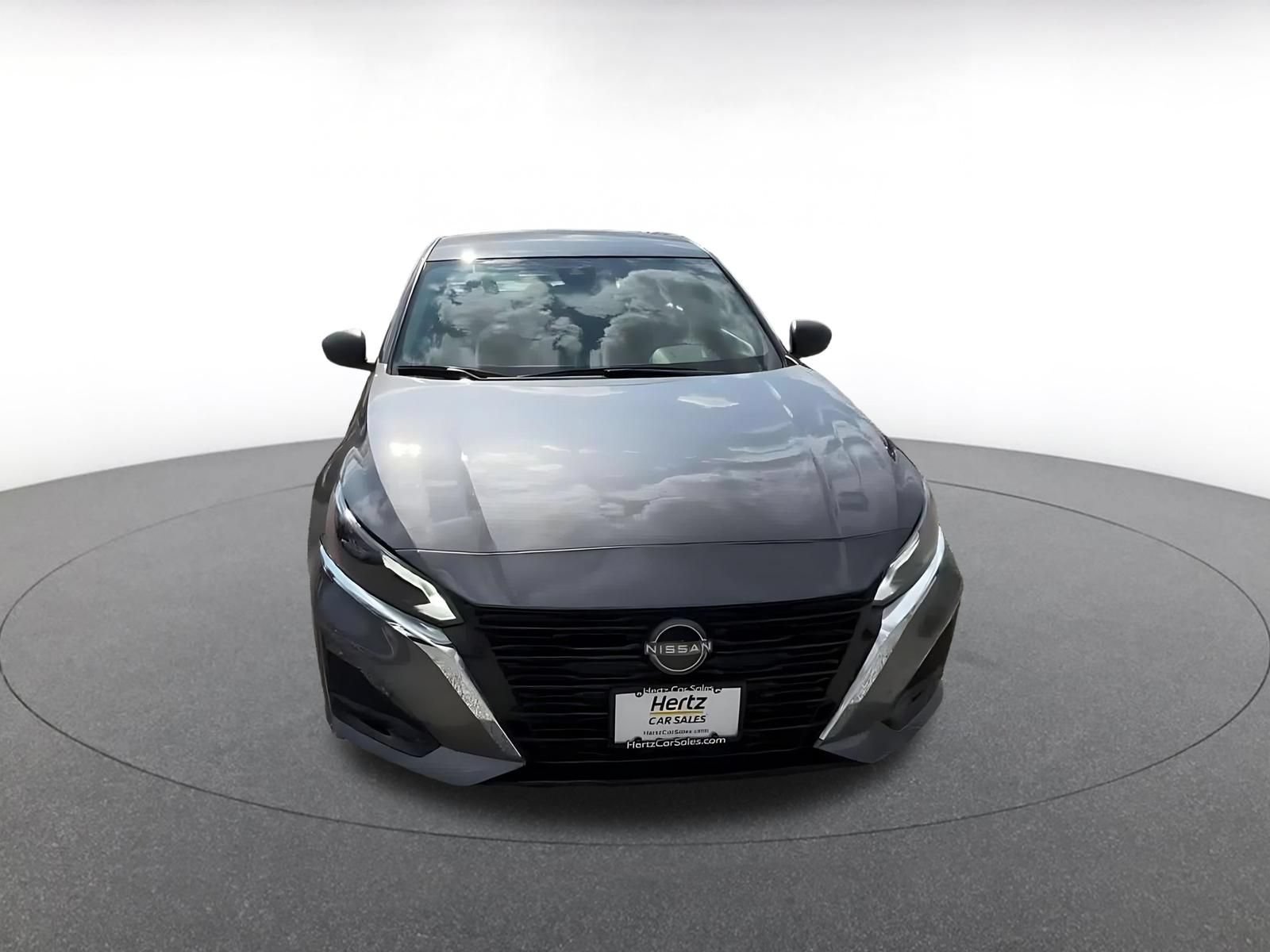 Thumbnail: 2025 Nissan Altima - 4