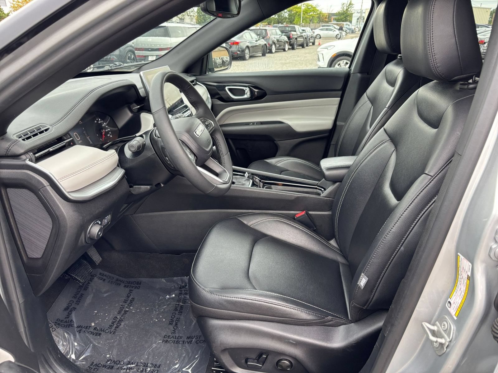 Thumbnail: 2025 Jeep Compass - 28