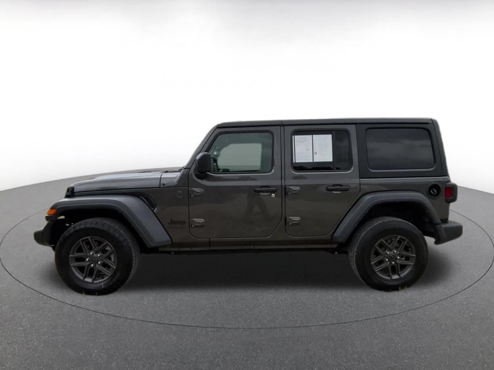 Thumbnail: 2025 Jeep Wrangler - 9