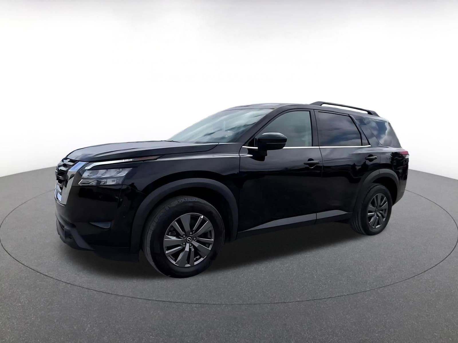 Thumbnail: 2025 Nissan Pathfinder - 8