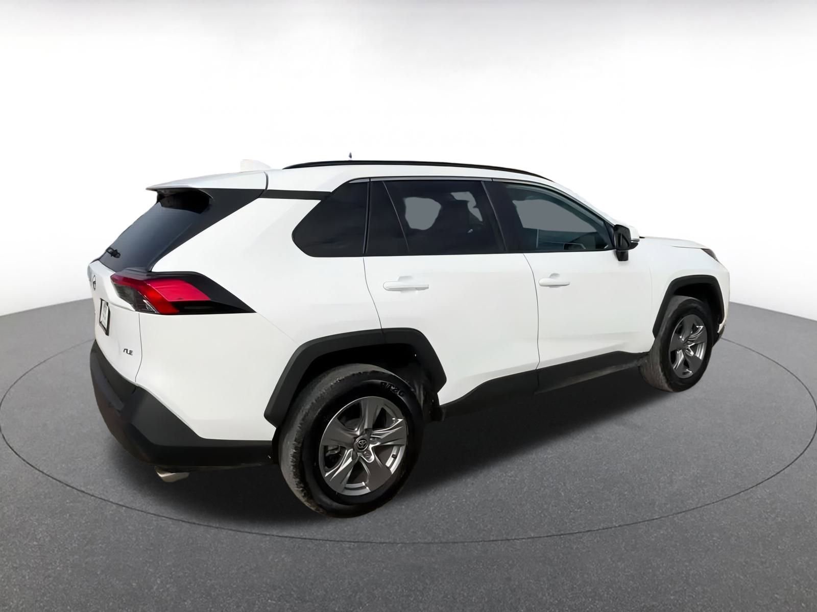 Thumbnail: 2025 Toyota RAV4 - 15