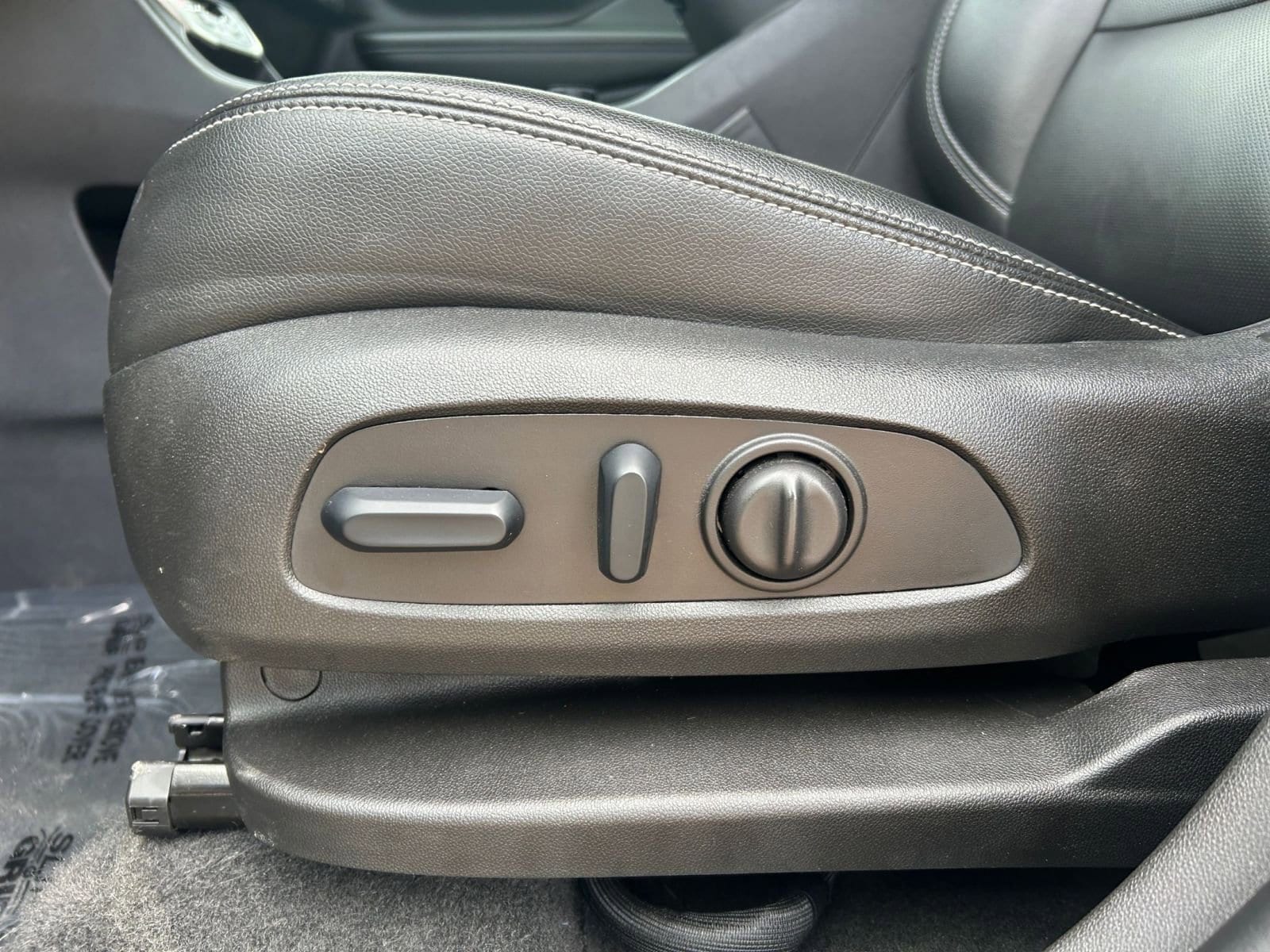 Thumbnail: 2024 GMC Terrain - 24