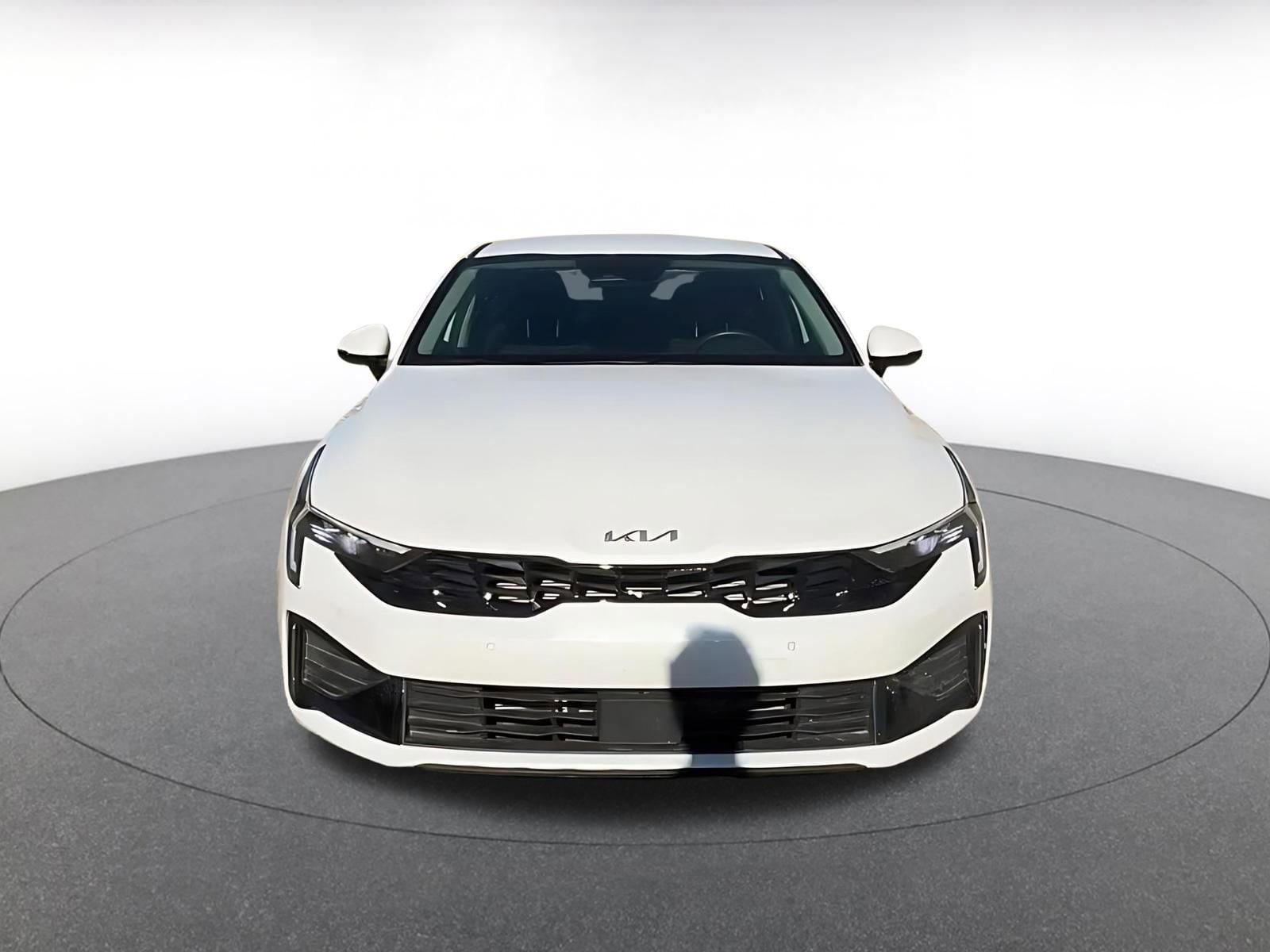 Thumbnail: 2025 Kia K5 - 4