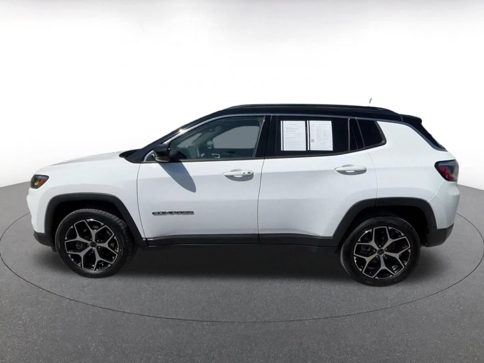 Thumbnail: 2025 Jeep Compass - 7