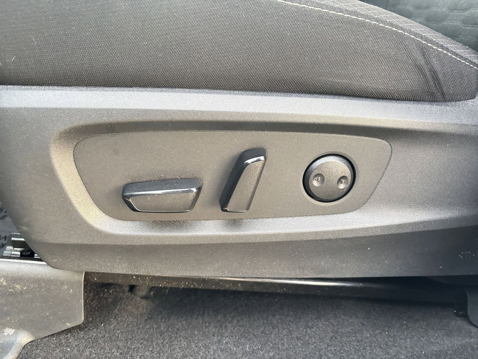 Thumbnail: 2025 Nissan Pathfinder - 23