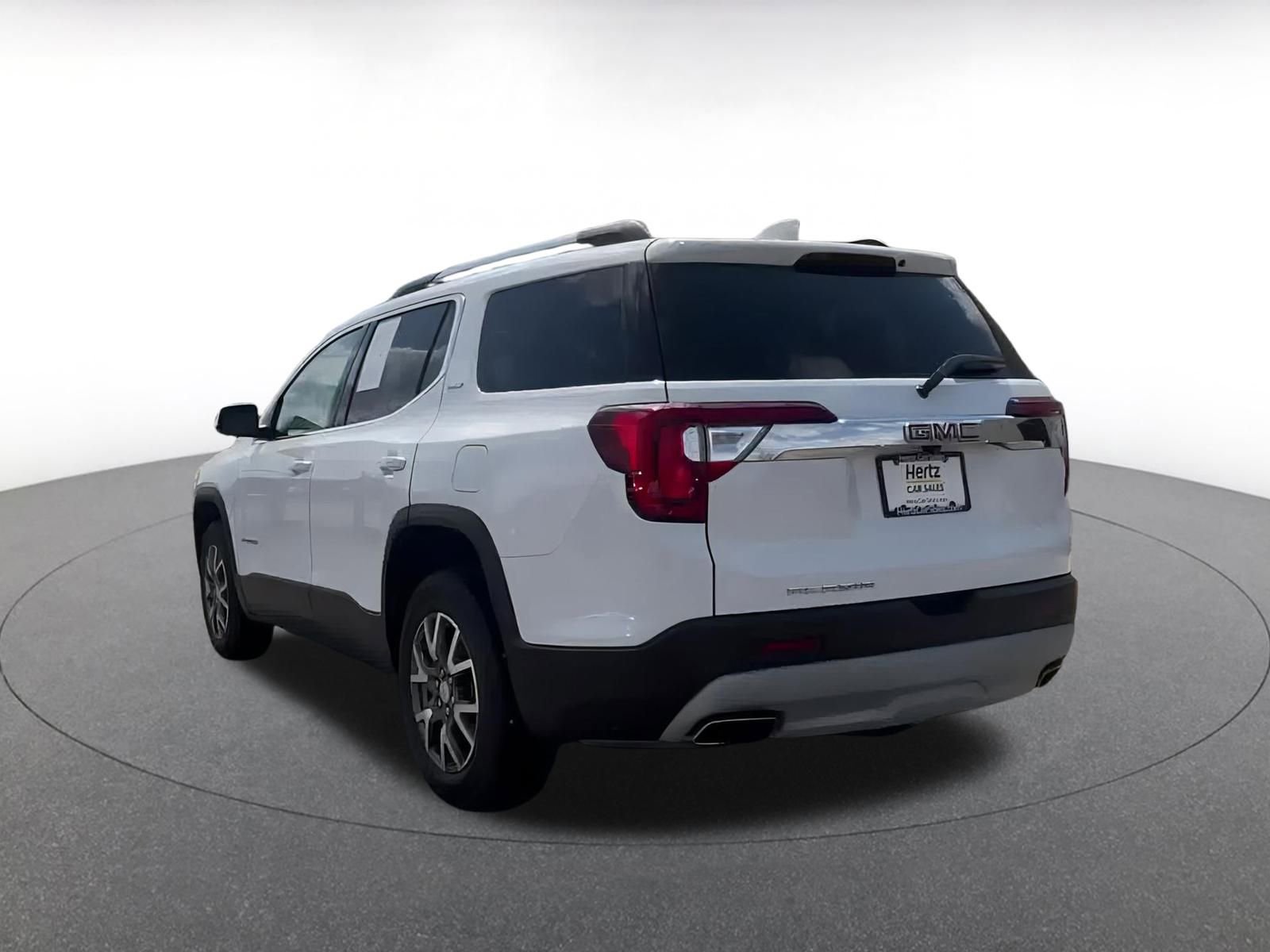 2023 GMC Acadia SLT 13