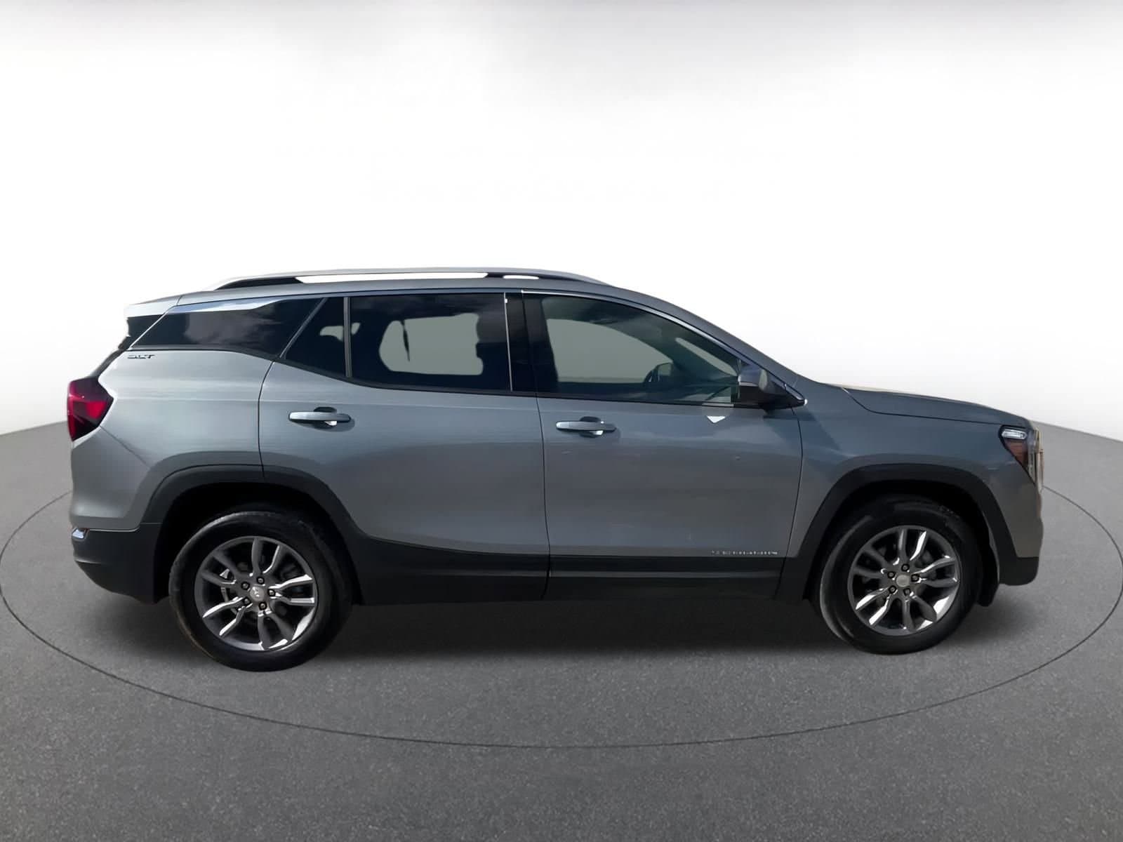 Thumbnail: 2024 GMC Terrain - 16