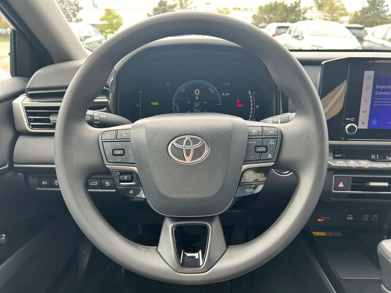 2025 Toyota Camry LE 31