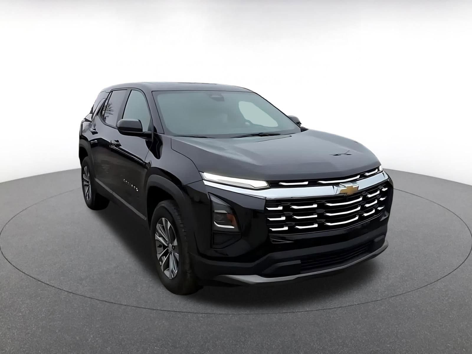 Thumbnail: 2025 Chevrolet Equinox - 3