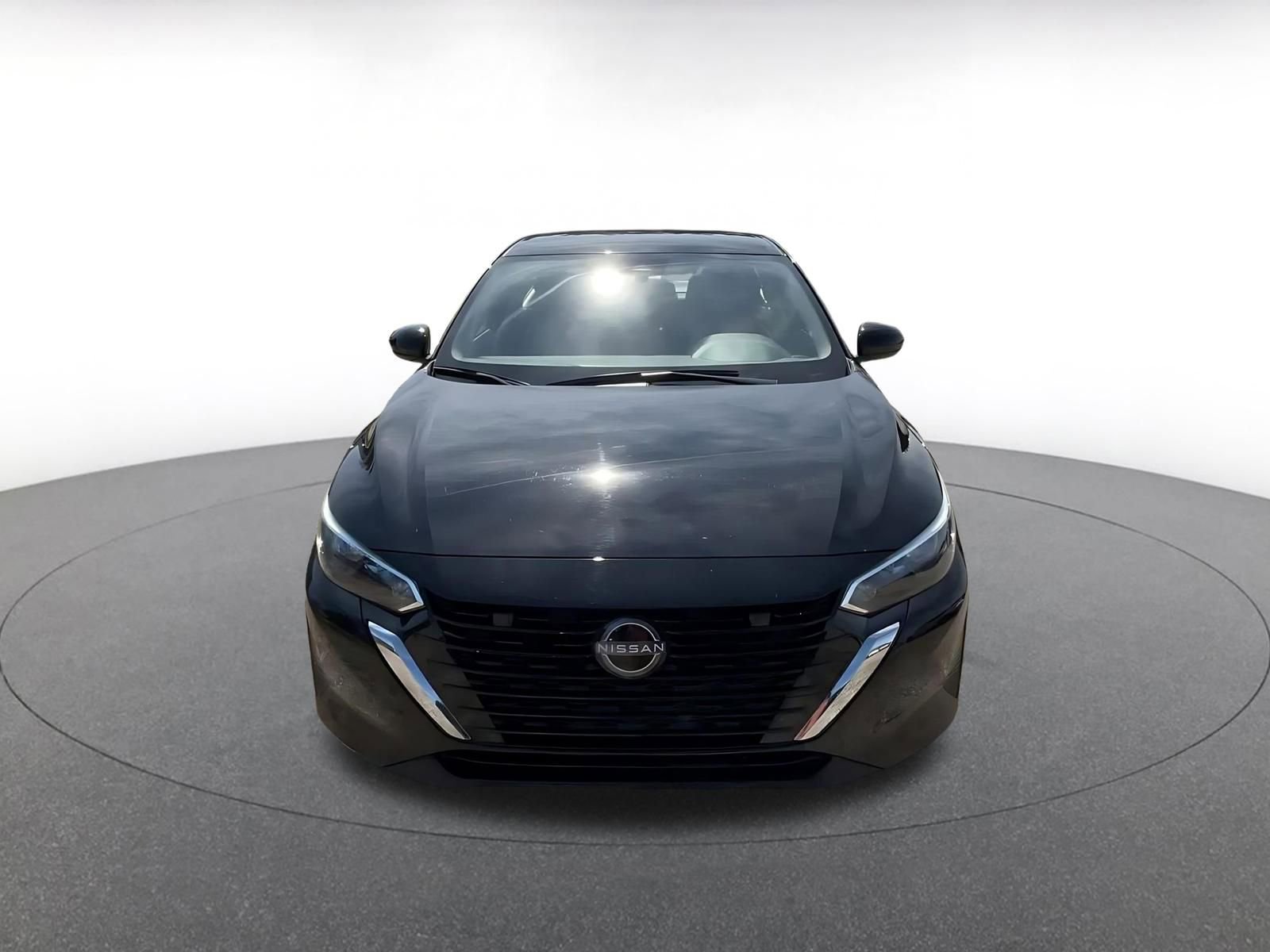 Thumbnail: 2025 Nissan Sentra - 4