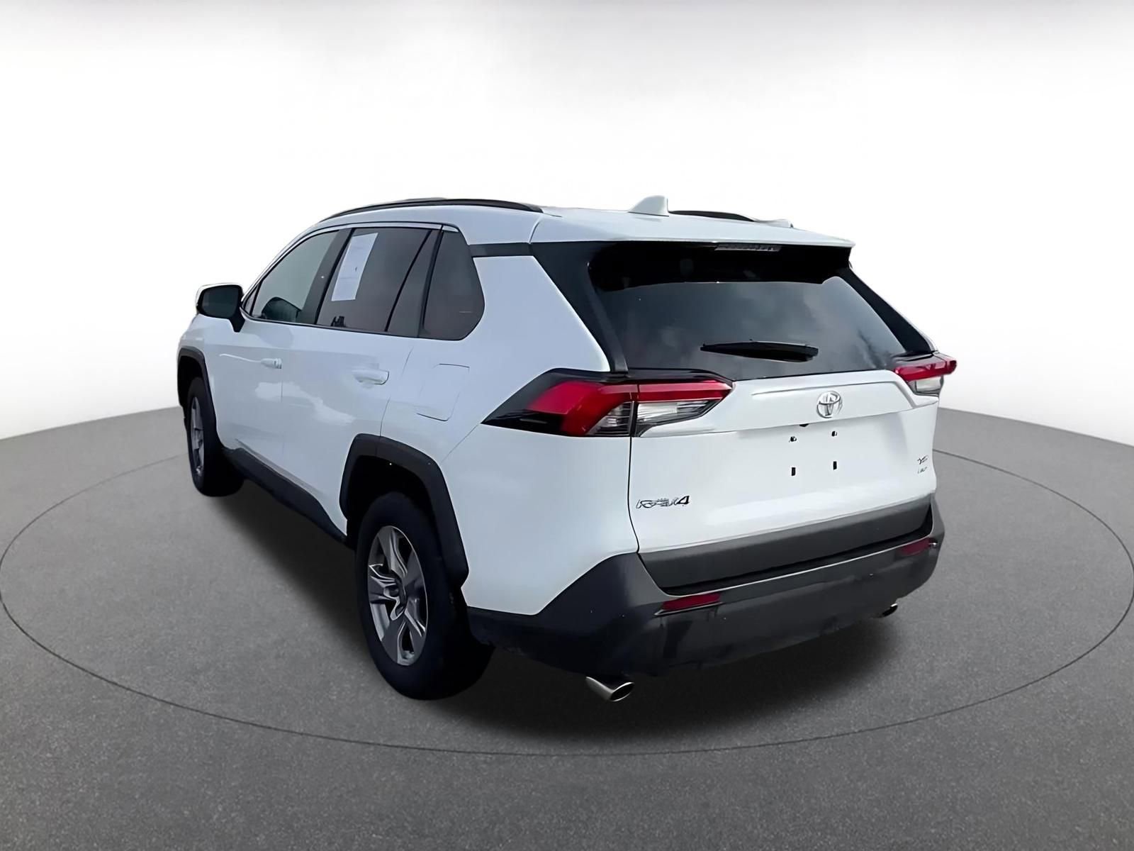 Thumbnail: 2025 Toyota RAV4 - 11