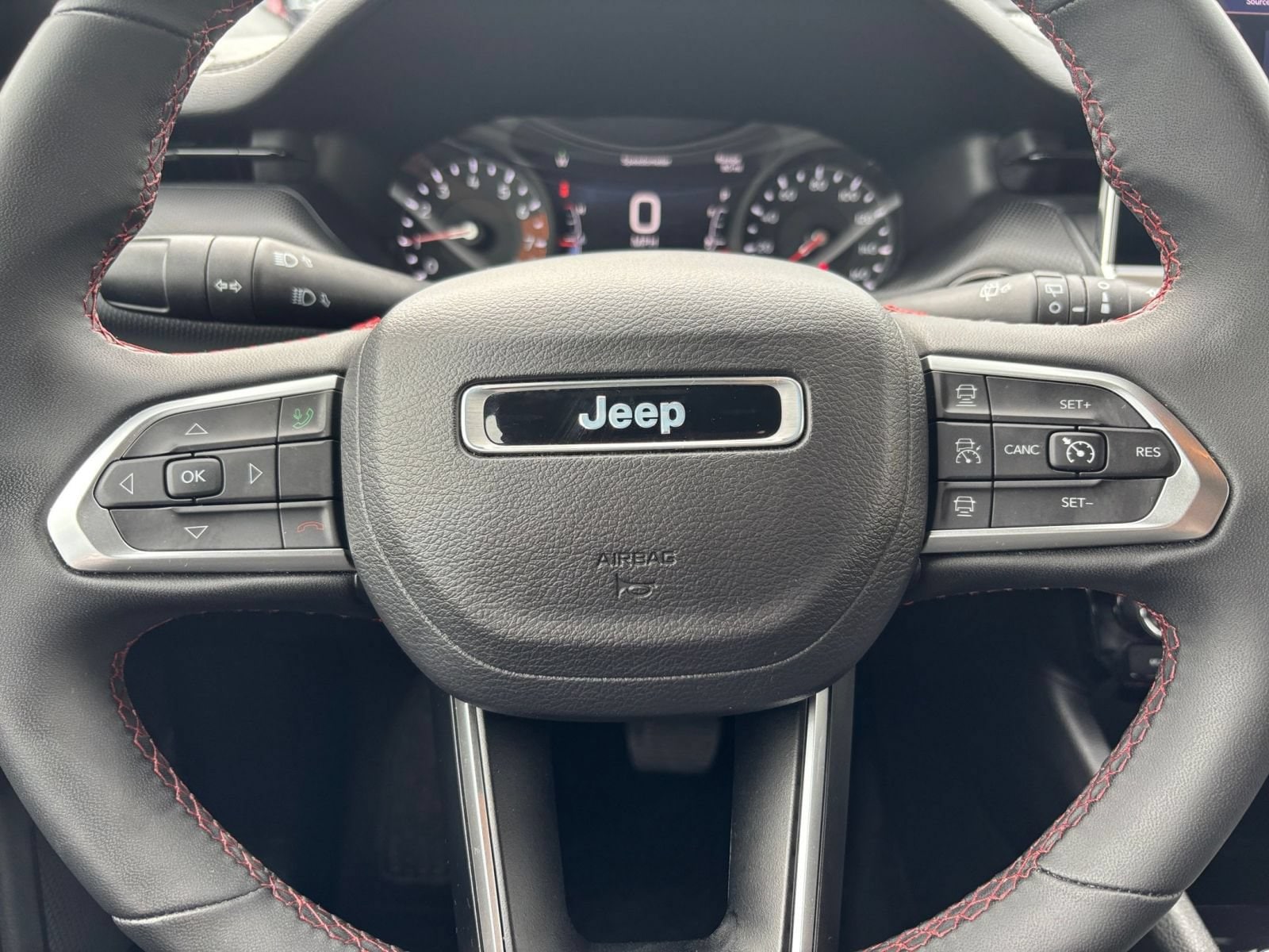 Thumbnail: 2025 Jeep Compass - 28