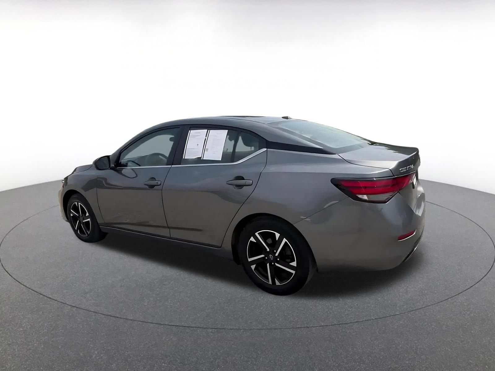 Thumbnail: 2025 Nissan Sentra - 10
