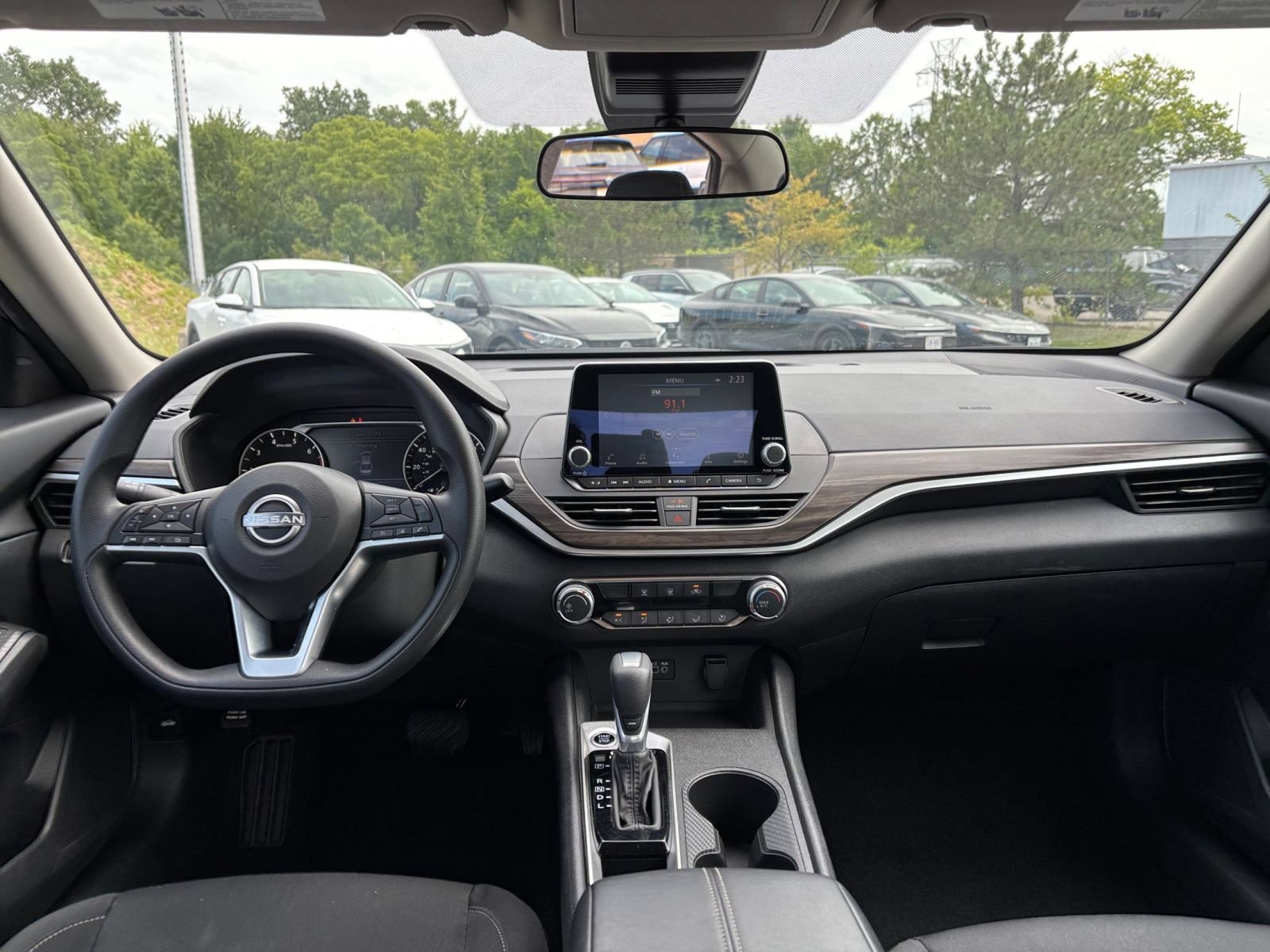 Thumbnail: 2025 Nissan Altima - 28