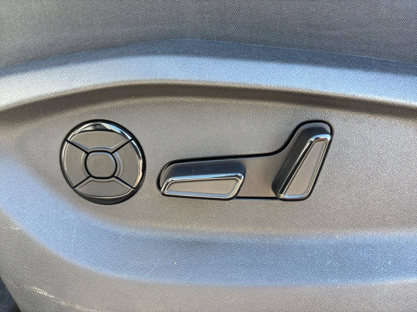 Thumbnail: 2026 Volkswagen Tiguan - 22