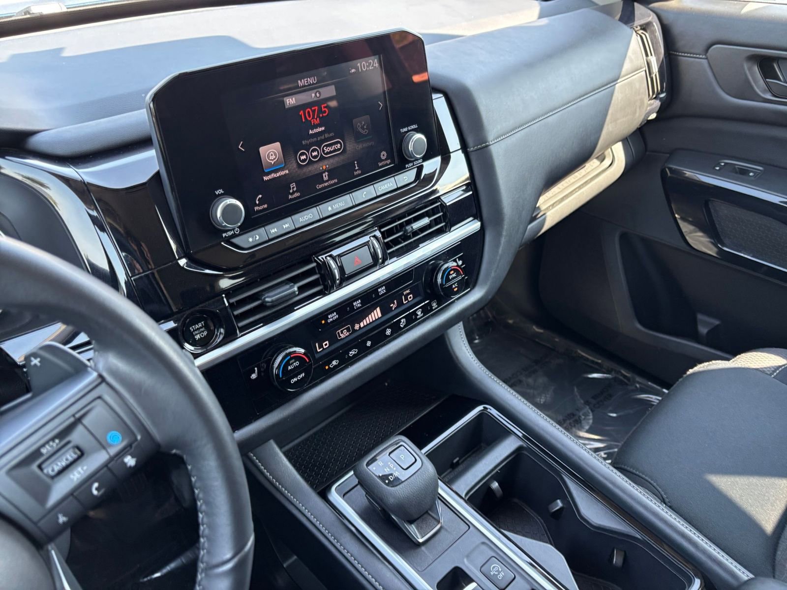 Thumbnail: 2025 Nissan Pathfinder - 17