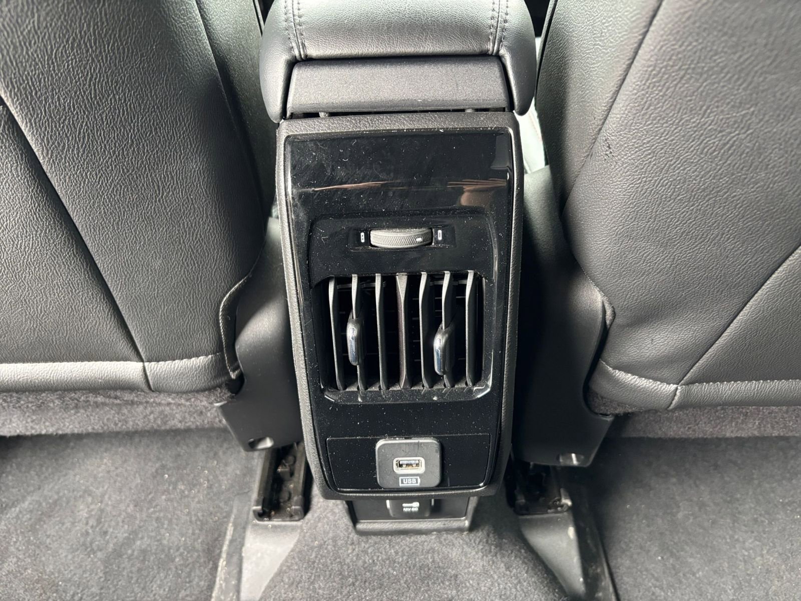 Thumbnail: 2025 Jeep Compass - 23