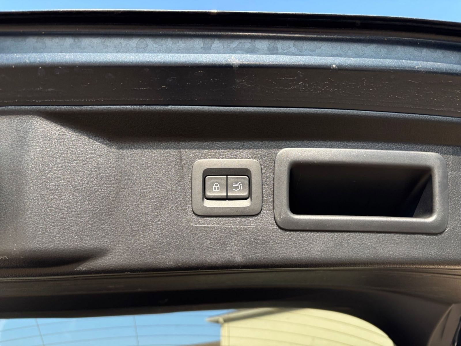 Thumbnail: 2025 Mazda CX-50 - 24