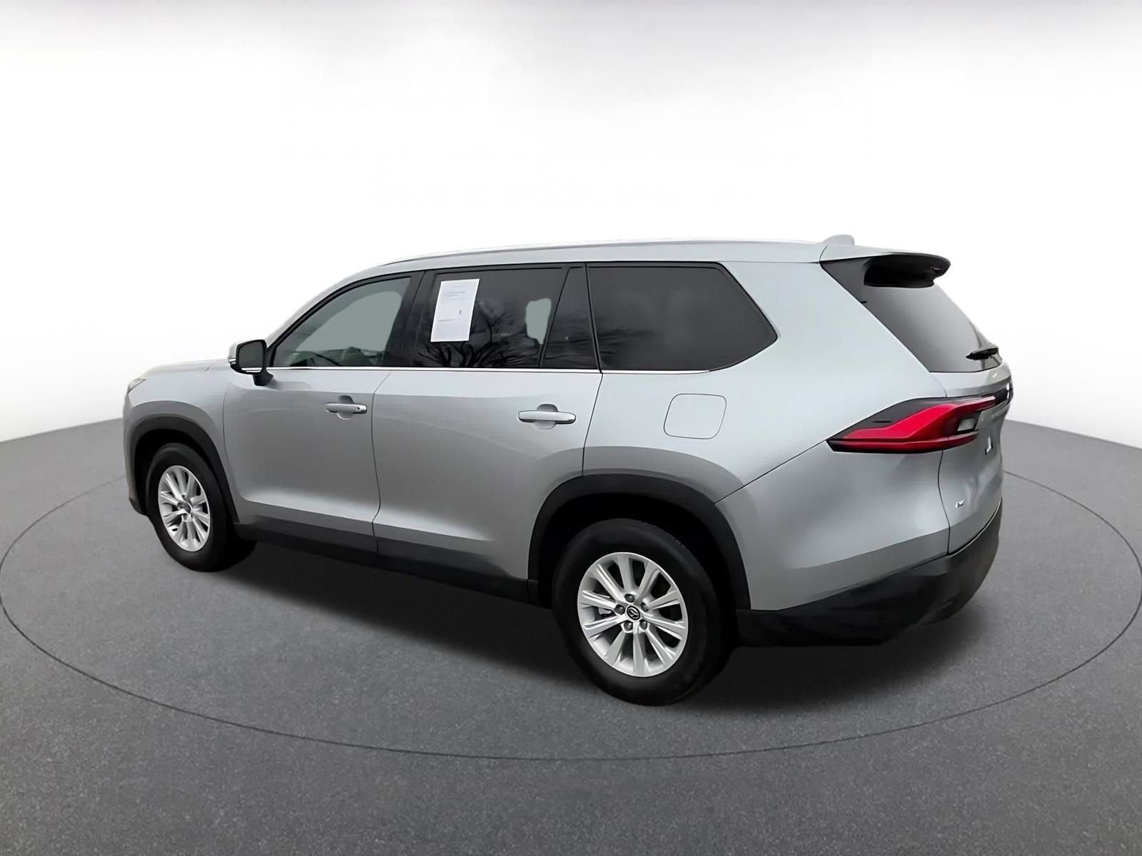 Thumbnail: 2024 Toyota Grand Highlander - 10