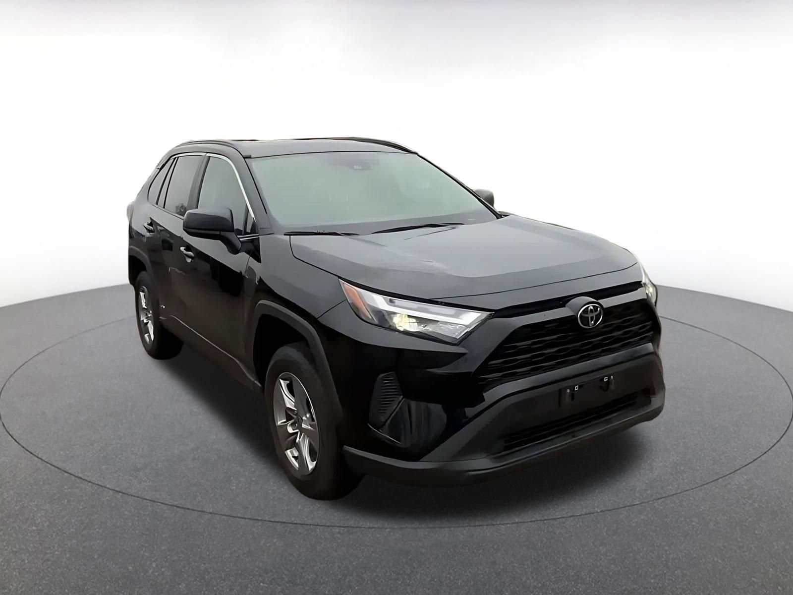 Thumbnail: 2025 Toyota RAV4 - 3