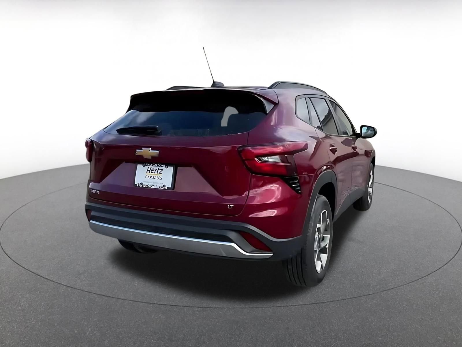 Thumbnail: 2025 Chevrolet Trax - 14