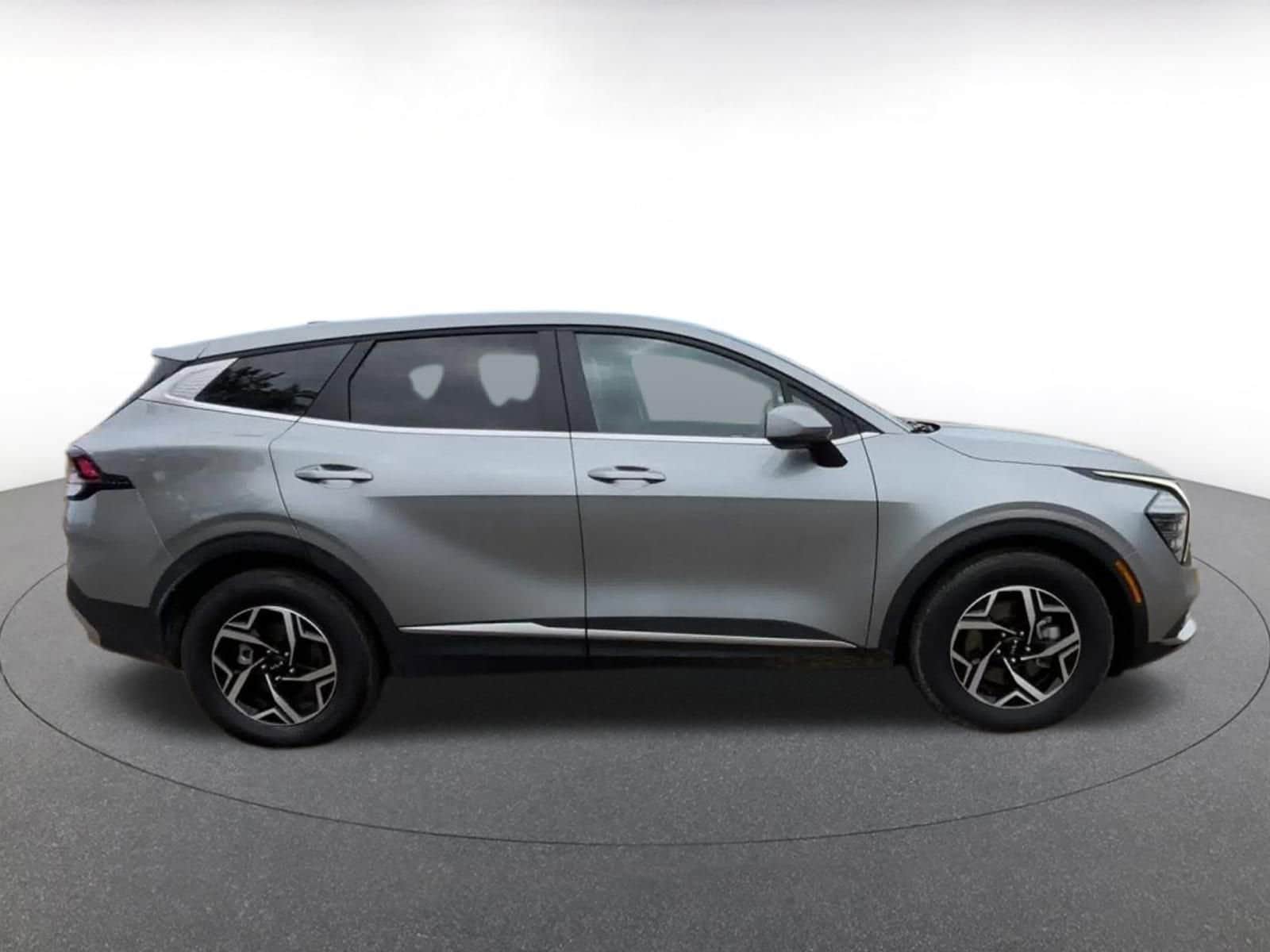 Thumbnail: 2025 Kia Sportage - 16