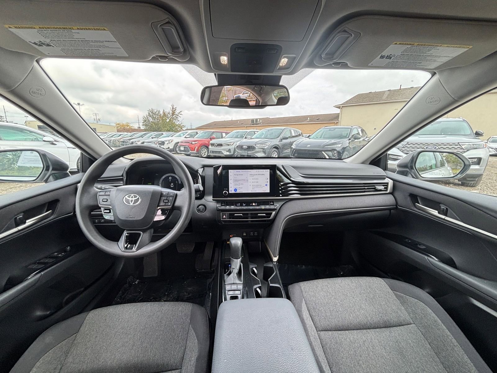 Thumbnail: 2025 Toyota Camry - 32