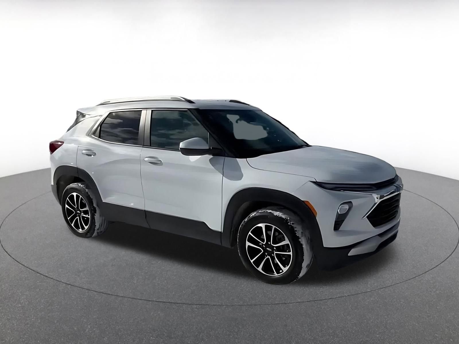 Thumbnail: 2025 Chevrolet TrailBlazer - 2