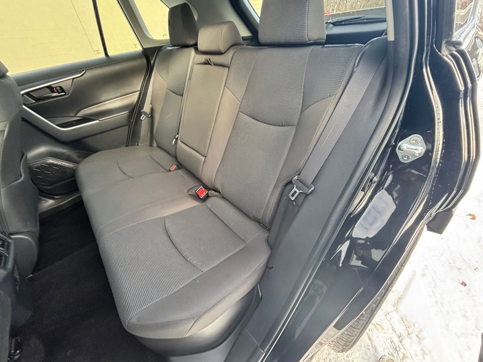 Thumbnail: 2025 Toyota RAV4 - 23