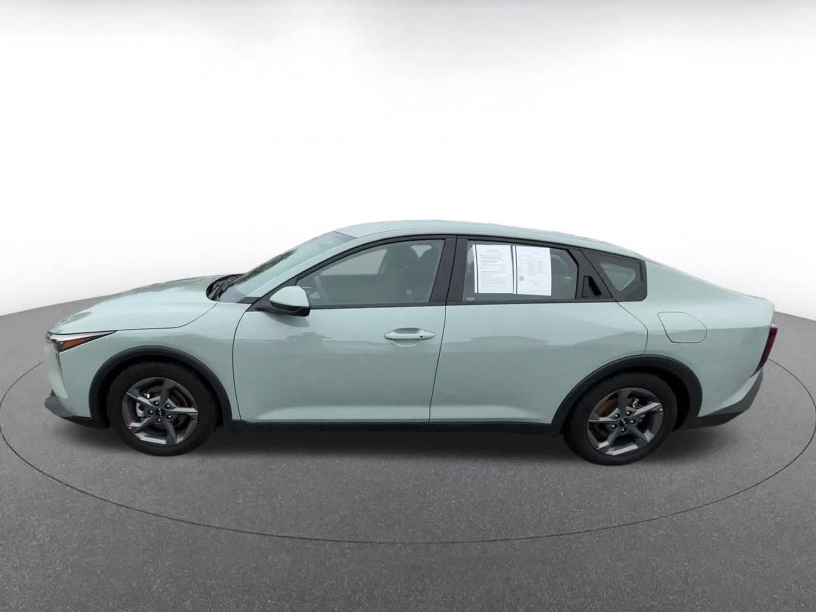 Thumbnail: 2026 Kia K4 - 8