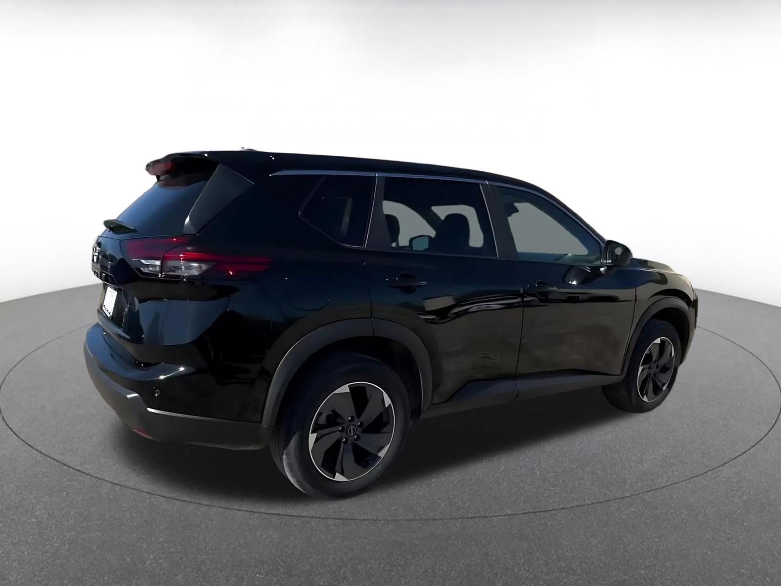 Thumbnail: 2025 Nissan Rogue - 15