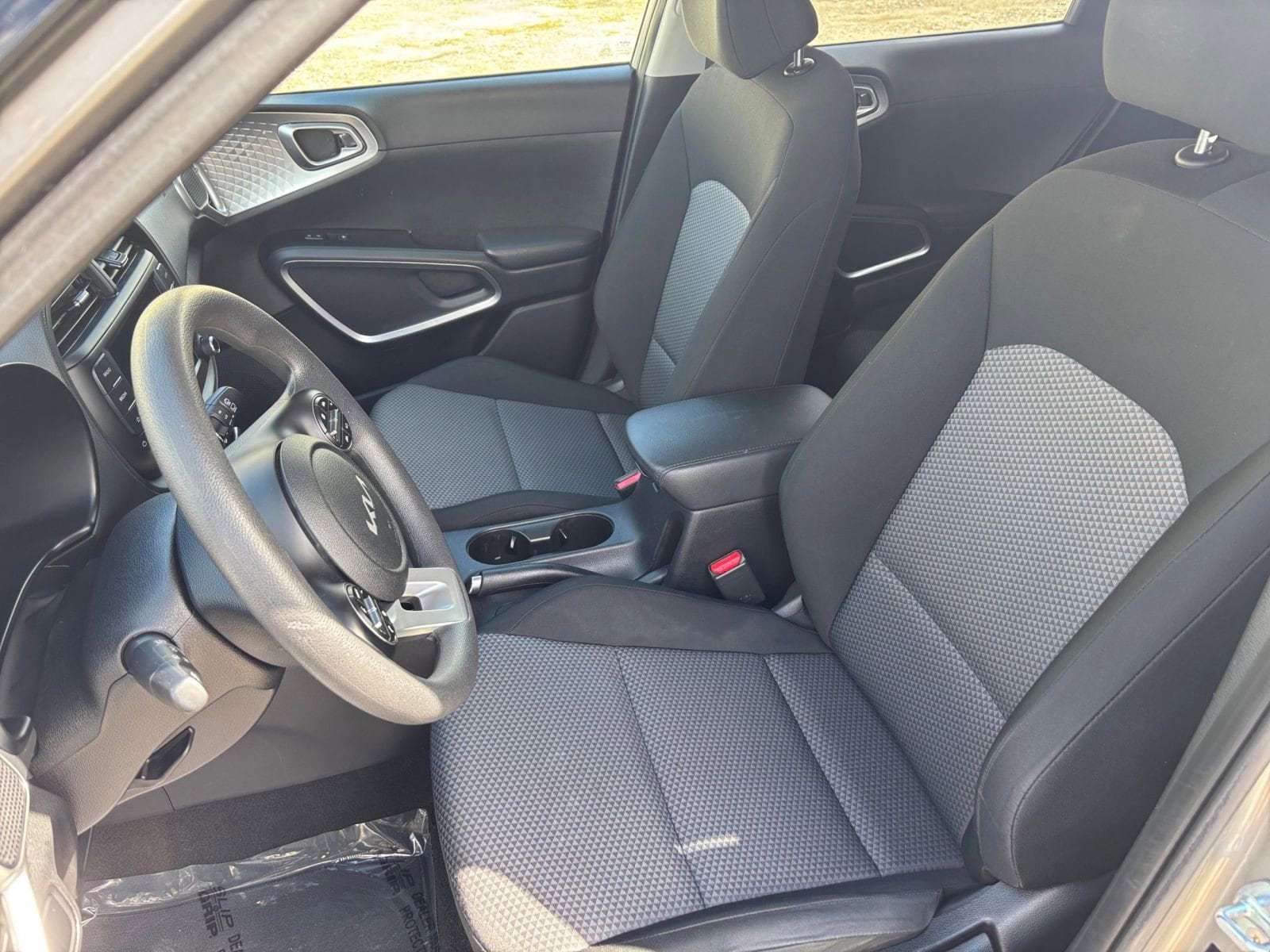 Thumbnail: 2023 Kia Soul - 34