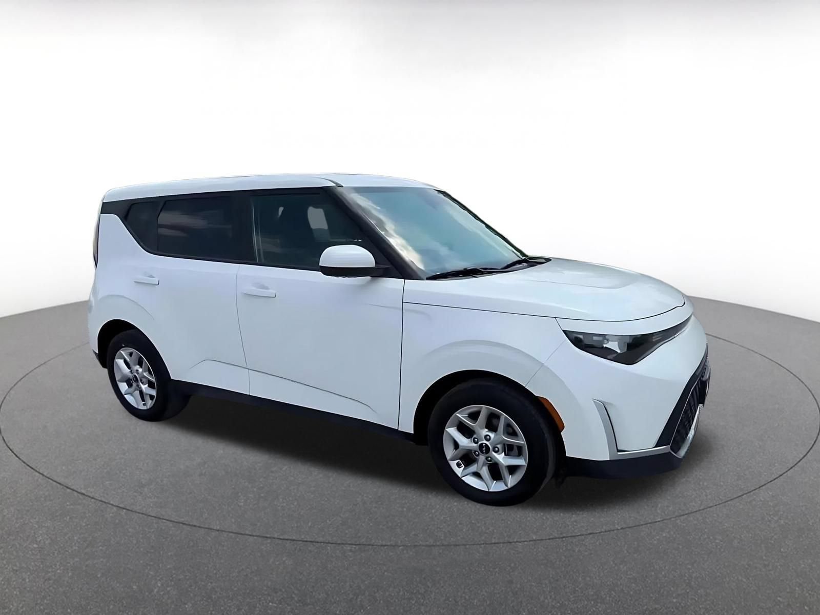Thumbnail: 2025 Kia Soul - 2