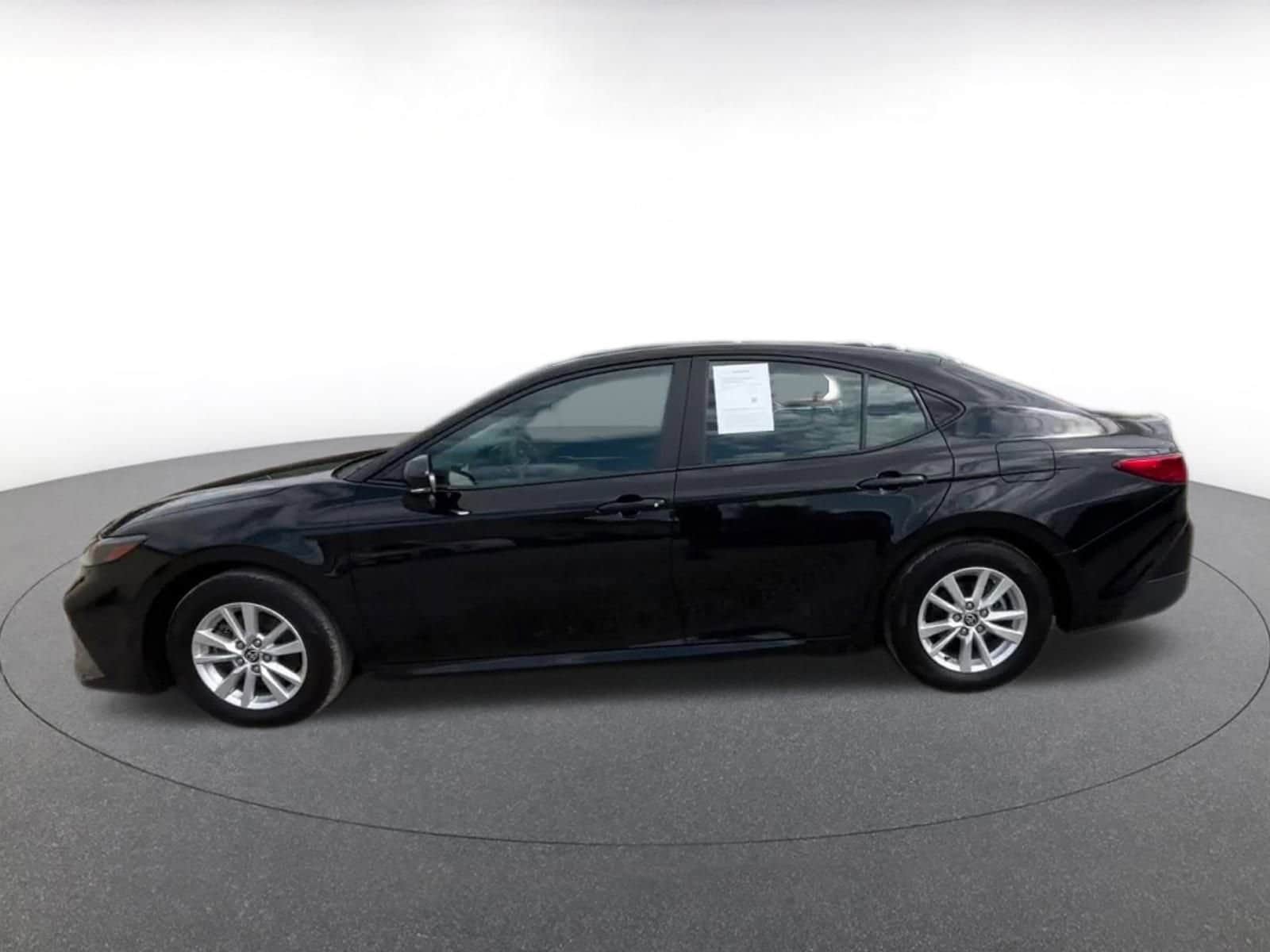 Thumbnail: 2025 Toyota Camry - 9