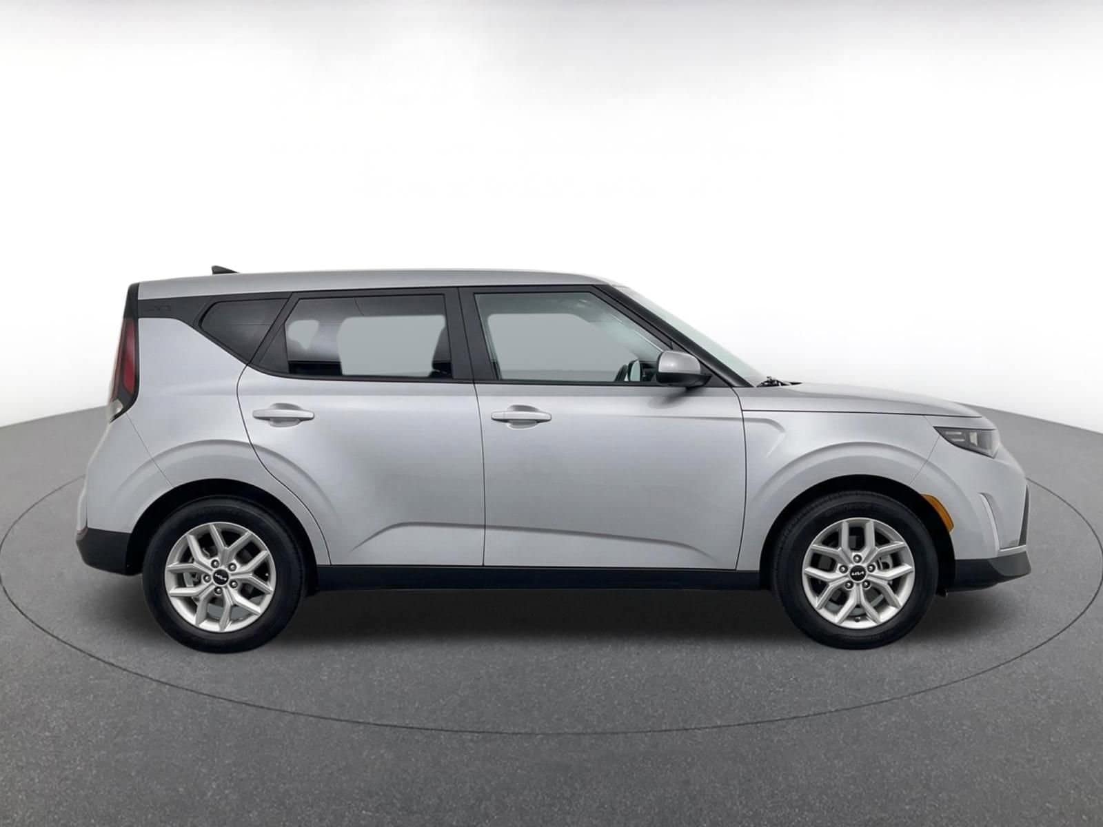 Thumbnail: 2025 Kia Soul - 14