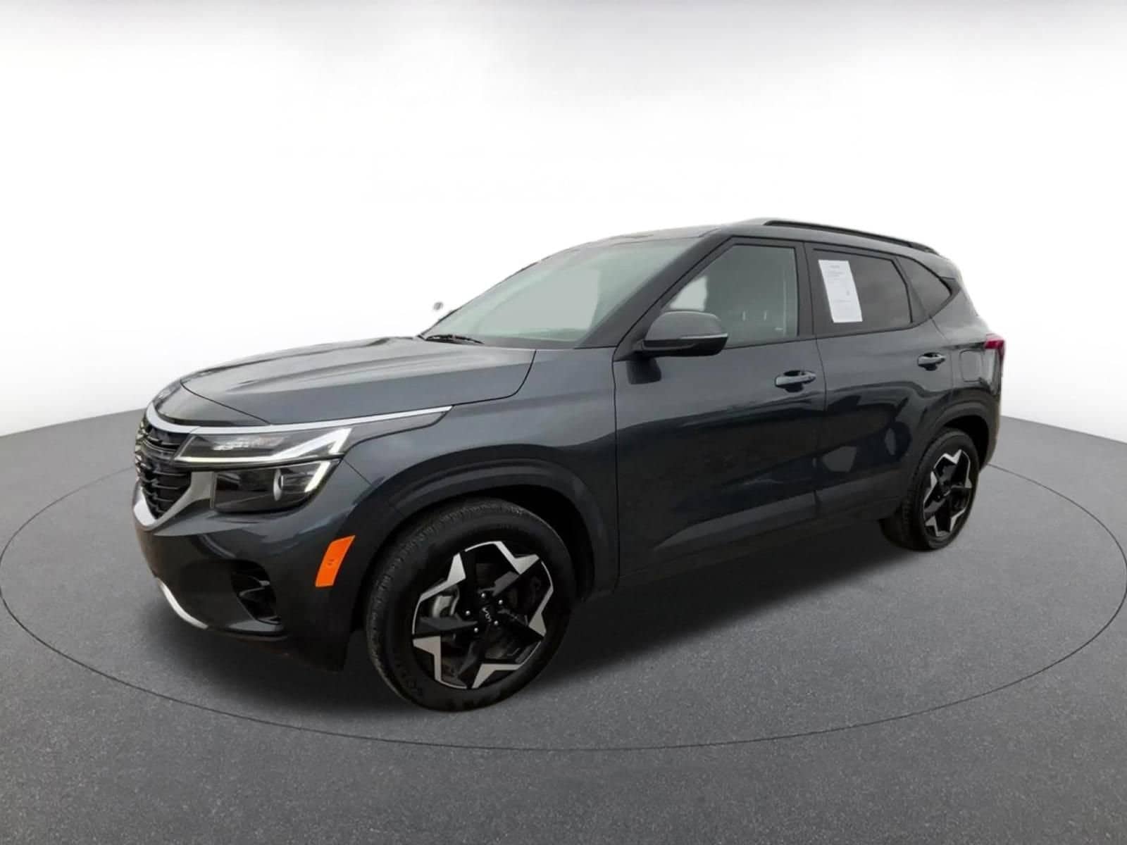 Thumbnail: 2025 Kia Seltos - 8