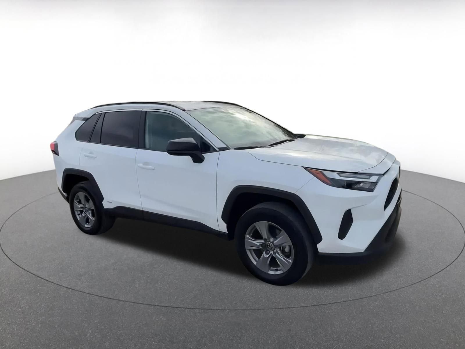 Thumbnail: 2025 Toyota RAV4 - 2