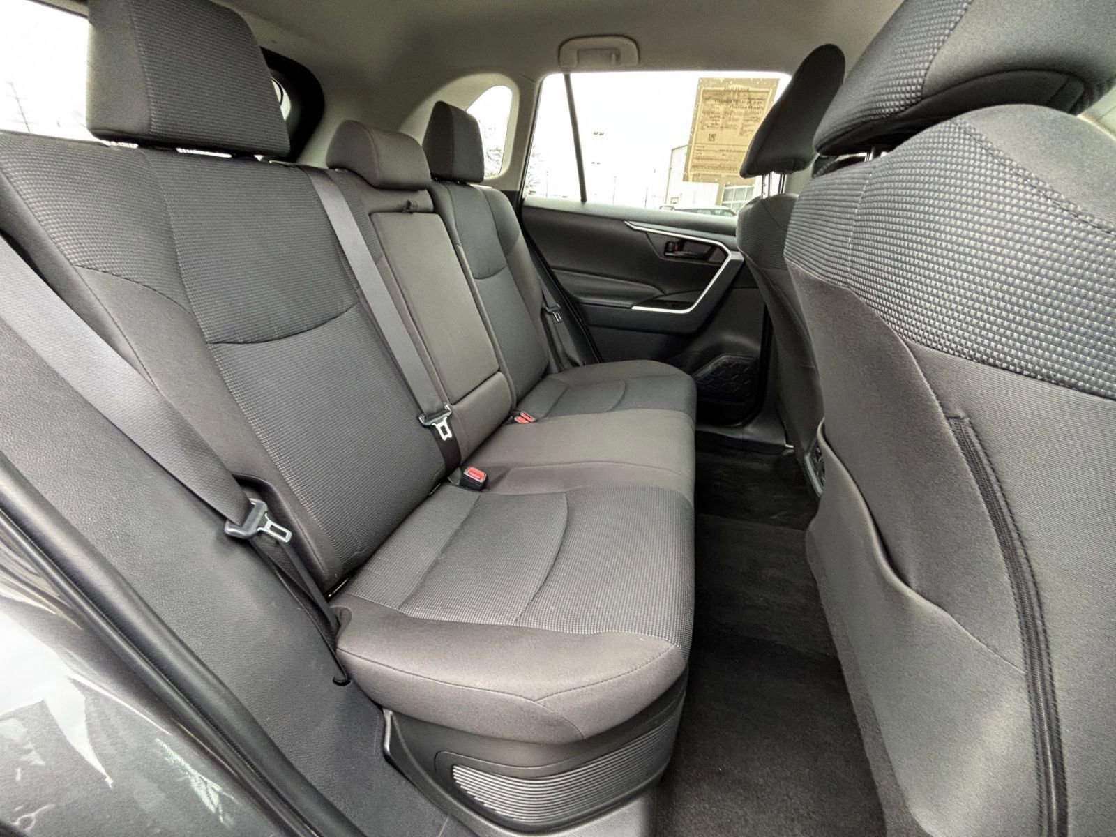 Thumbnail: 2025 Toyota RAV4 - 23