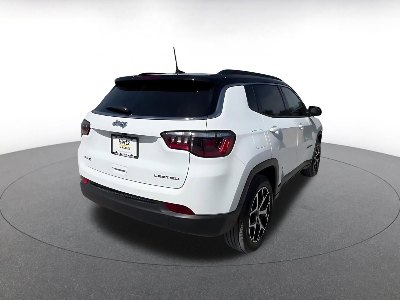 Thumbnail: 2025 Jeep Compass - 15