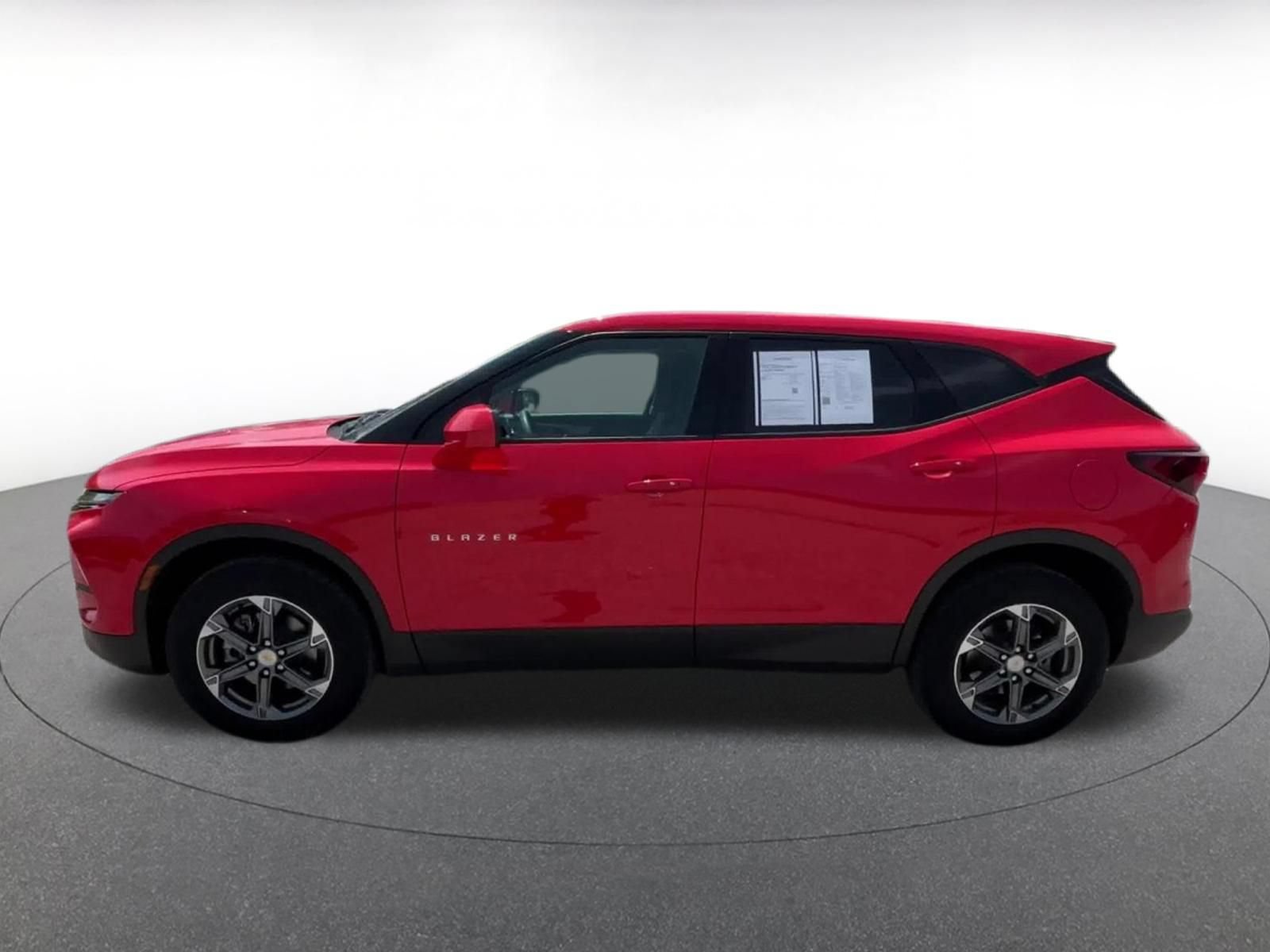 Thumbnail: 2025 Chevrolet Blazer - 8