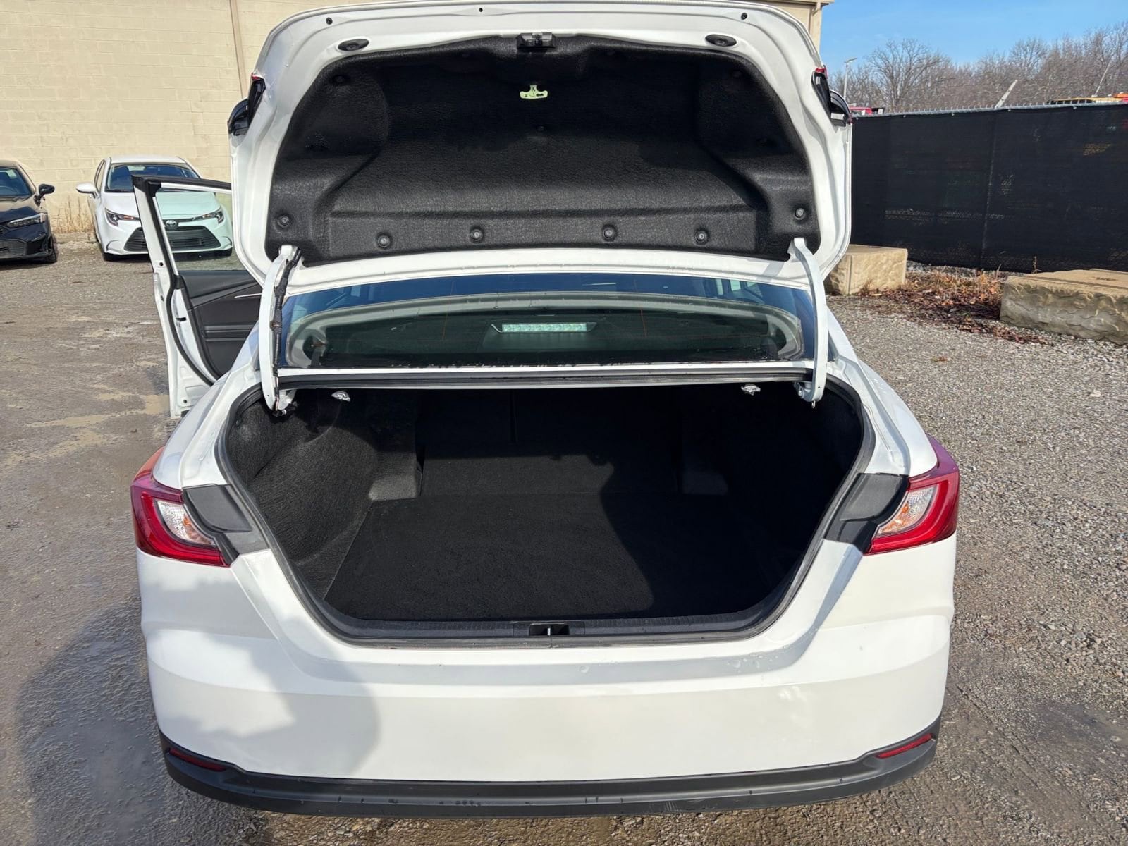 Thumbnail: 2025 Toyota Camry - 30