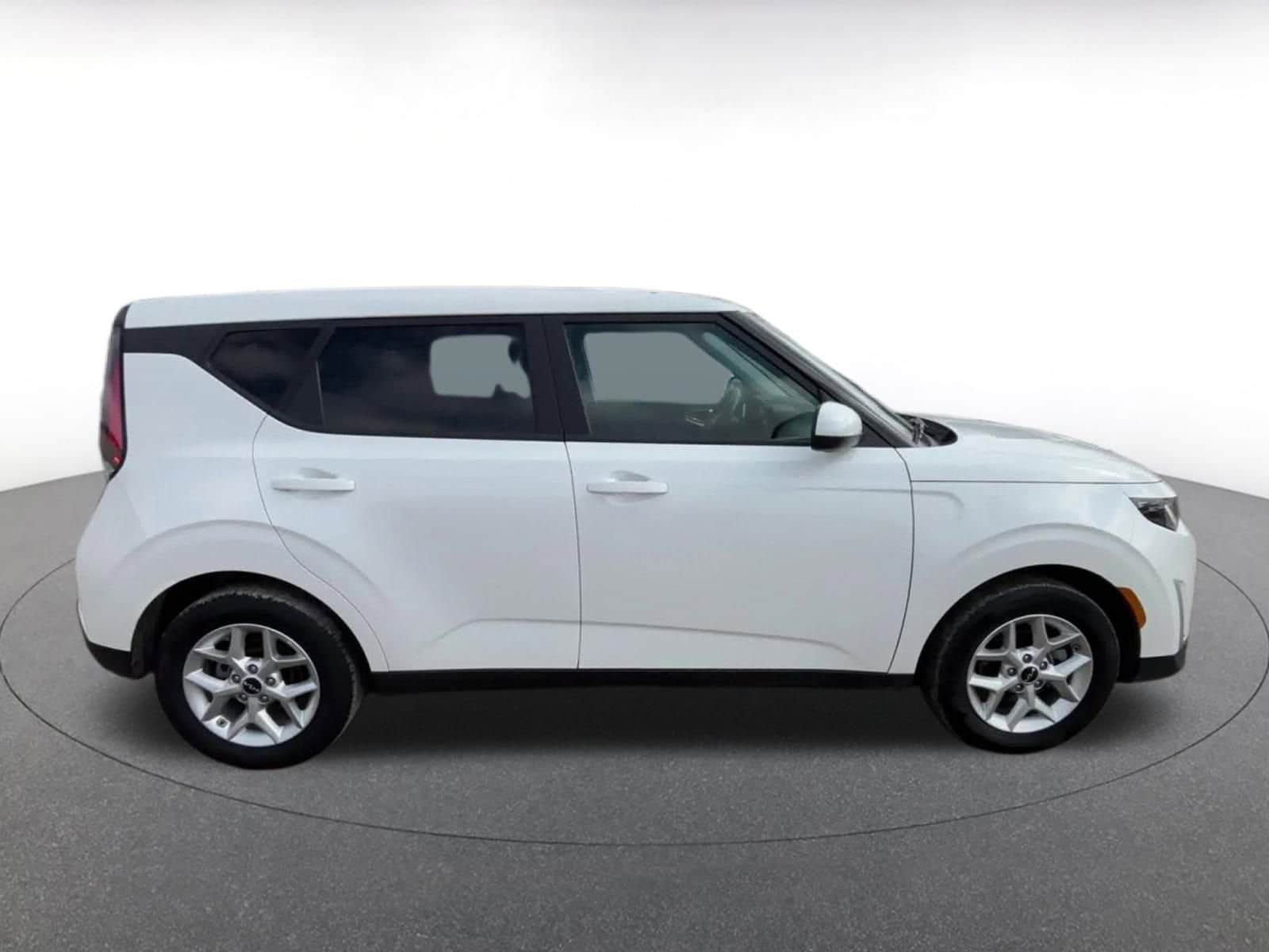 Thumbnail: 2025 Kia Soul - 16