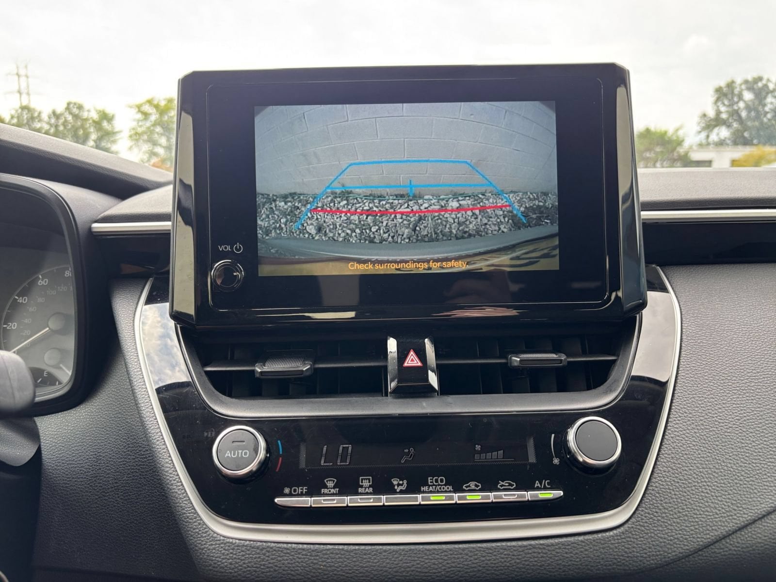 Thumbnail: 2025 Toyota Corolla - 19