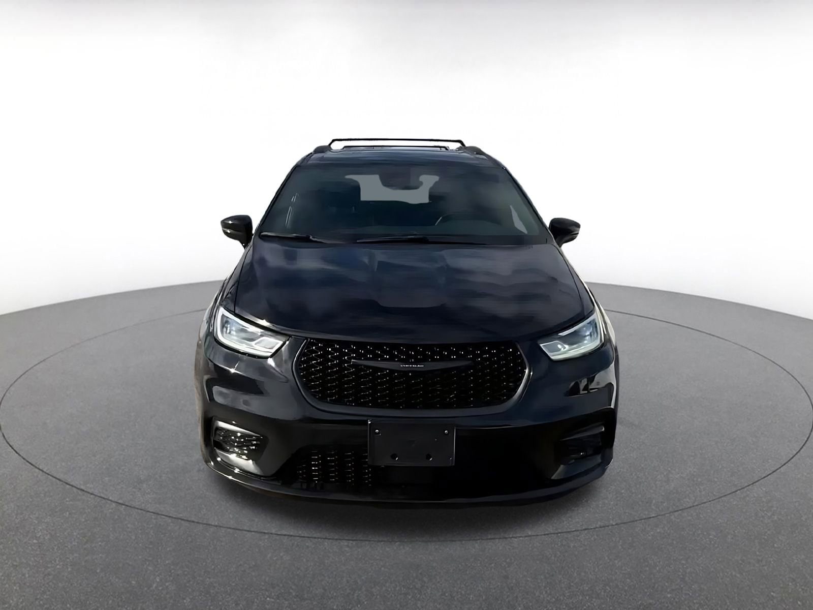 Thumbnail: 2025 Chrysler Pacifica - 4